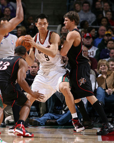 开云体育登录-福建队完胜76人，易建联带队取胜