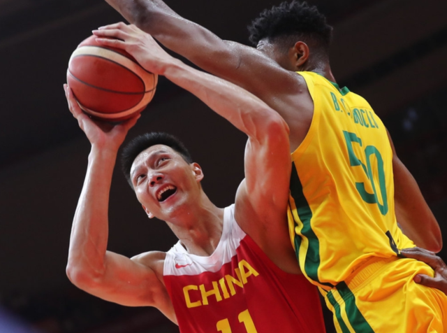 福建队完胜76人，易建联带队取胜