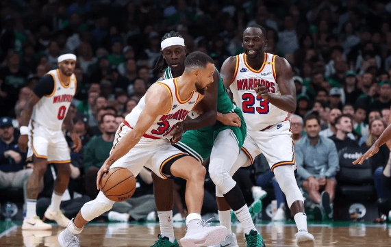 勇士完胜山西队，塔图姆关键制胜