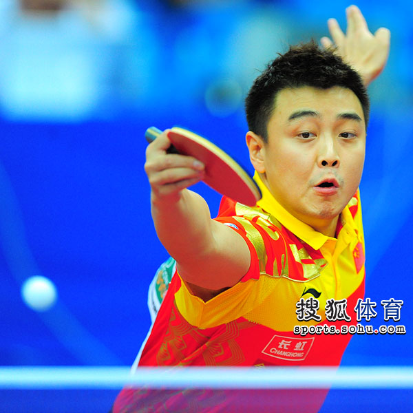 中国队碾压波兰队,王皓统治全场 中国队碾压波兰队,王皓统治全场